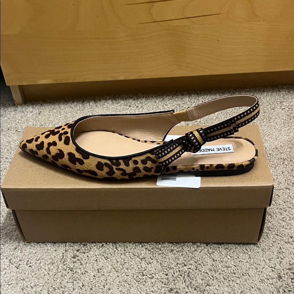 Steve Madden Leopard Print Pointed Toe Slingback Heels - Picture 7 of 8